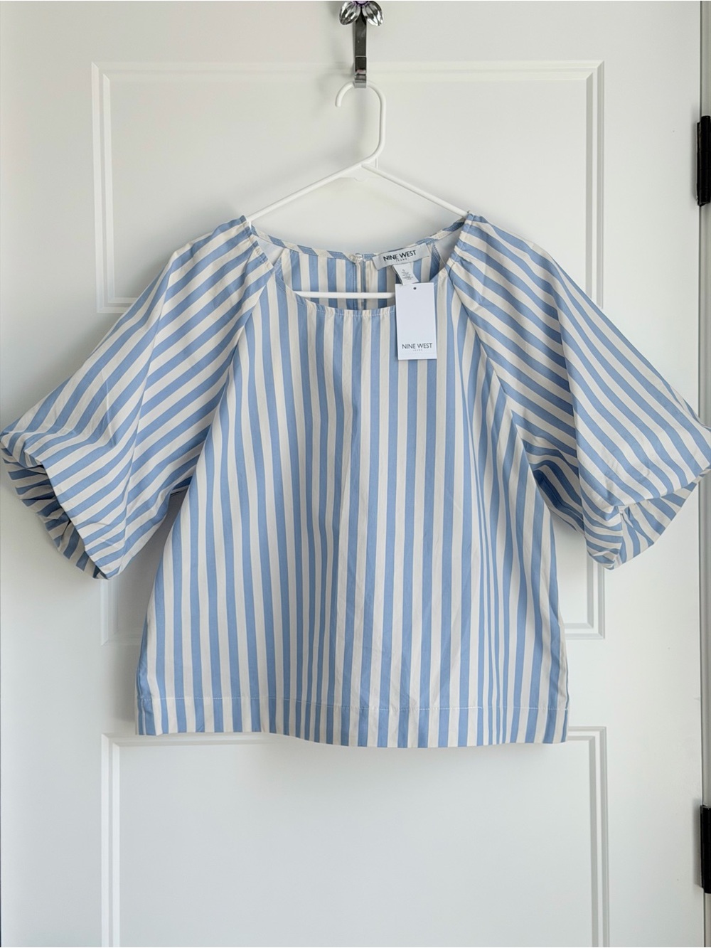 Nine West Light Blue & White Striped Balloon-Sleeve Blouse